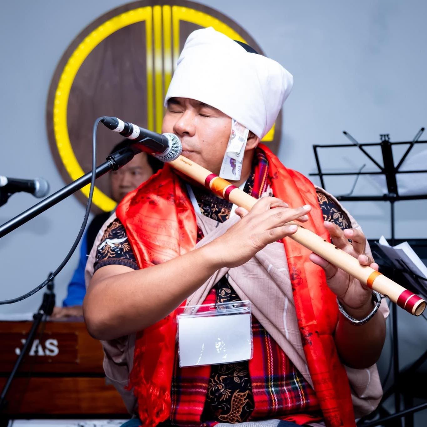 Flute artist profile